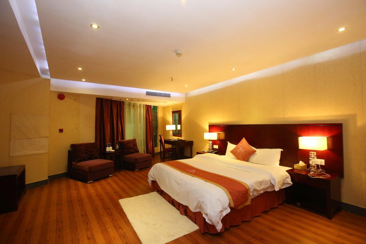 Grand Villa Hotel Гуанджоу Екстериор снимка