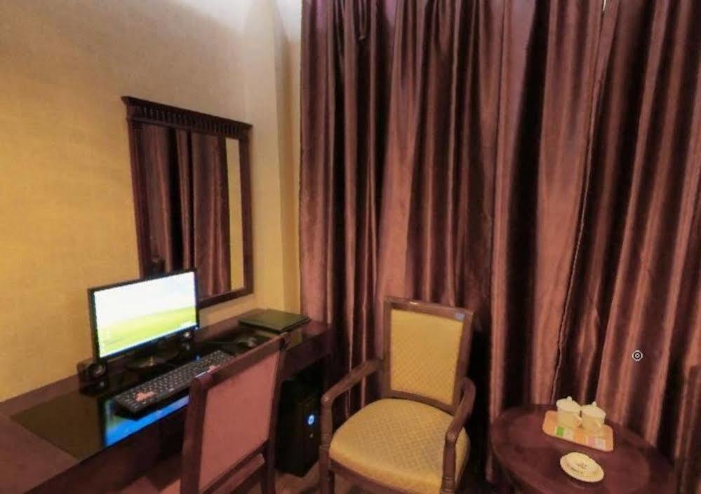 Grand Villa Hotel Гуанджоу Екстериор снимка